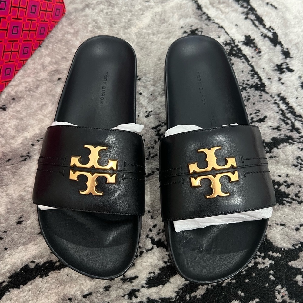 Tory burch everly anatomic NEW IN BOX